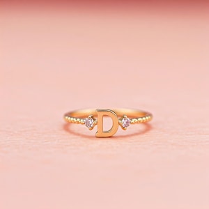 Anillo de eternidad apilable con piedra de nacimiento y letra inicial personalizada para niña, anillo chapado en oro de plata de ley 925, regalo de anillo de letra minimalista