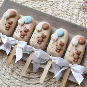 We Can Bearly Wait Cakesicles -  Teddy Bear  Cakesicles - Baby shower , Birthday