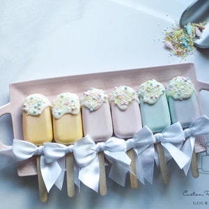 Pastel Ice Cream Drip Cakesicles