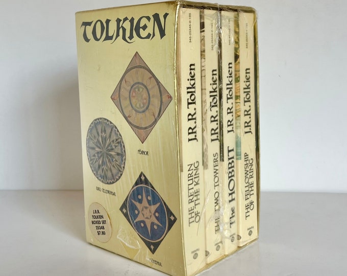 Rare Tolkien Lord of the Rings Trilogy & the Hobbit 1973 Gold Foil Box ...