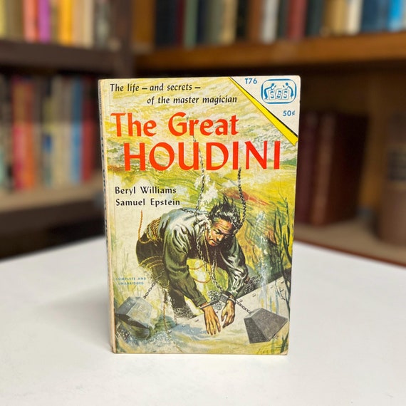 The Great Houdini: Magician Extraordinaire 1968 Illustrated Paperback Book