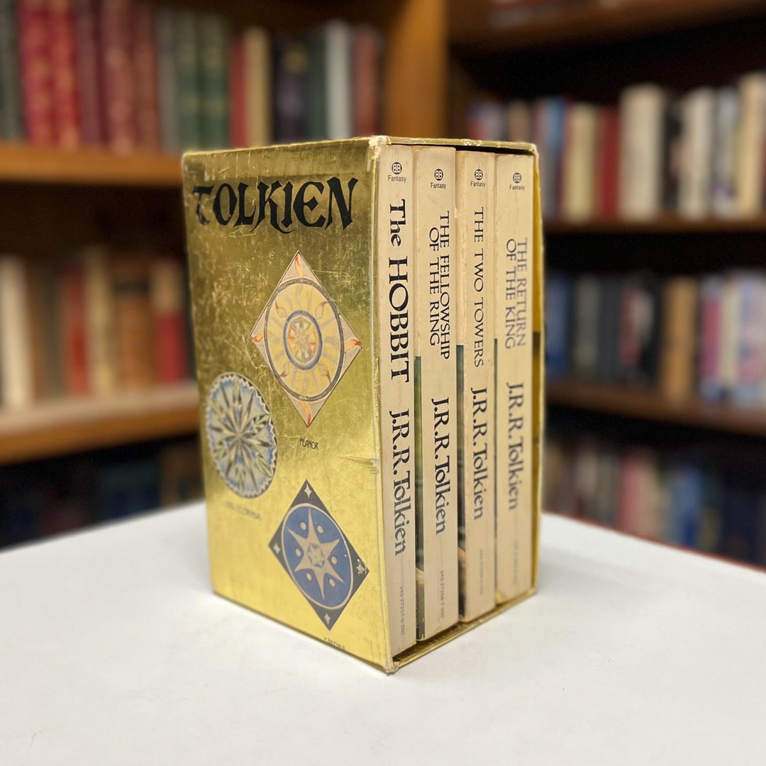 J.R.R. Tolkien the Lord of the Rings Trilogy With the Hobbit Vintage ...