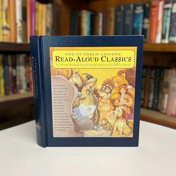 Alice in Wonderland, The Hobbit, Charlottes Web, Peter Rabbit, Wizard of OZ, Christmas Carol, Narnia, Fairytales (Childrens Anthology Book)