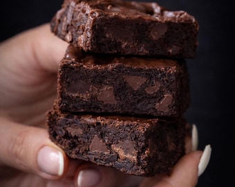 2 POUNDS of Triple Chocolate Brownies - a Gift for Yourself! (Bakery Box)