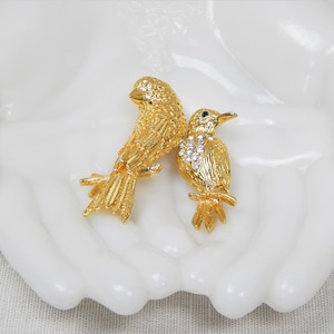 Set of 2 Unmarked Gold Tone Bird Brooches with Crystal Accents