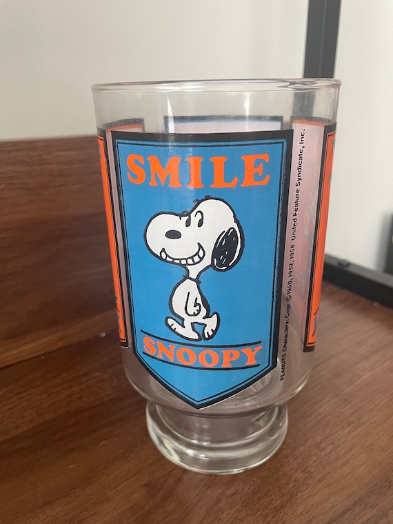Rare Vintage Snoopy Anchor Hocking 4-panel Comics Vase Glass Mug