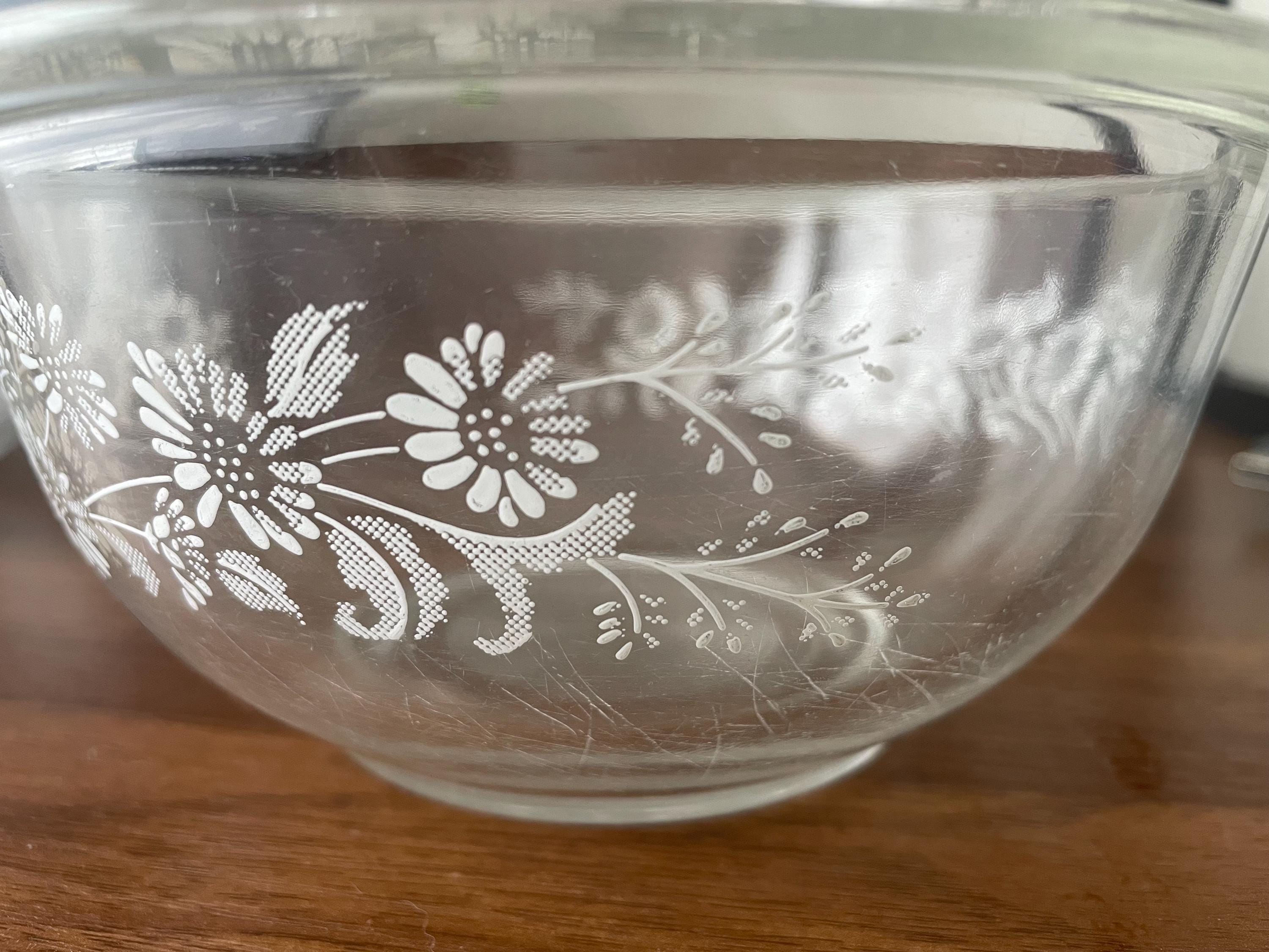 Vintage Pyrex Colonial Mist Mixing Bowls, French Daisy Floral, Set