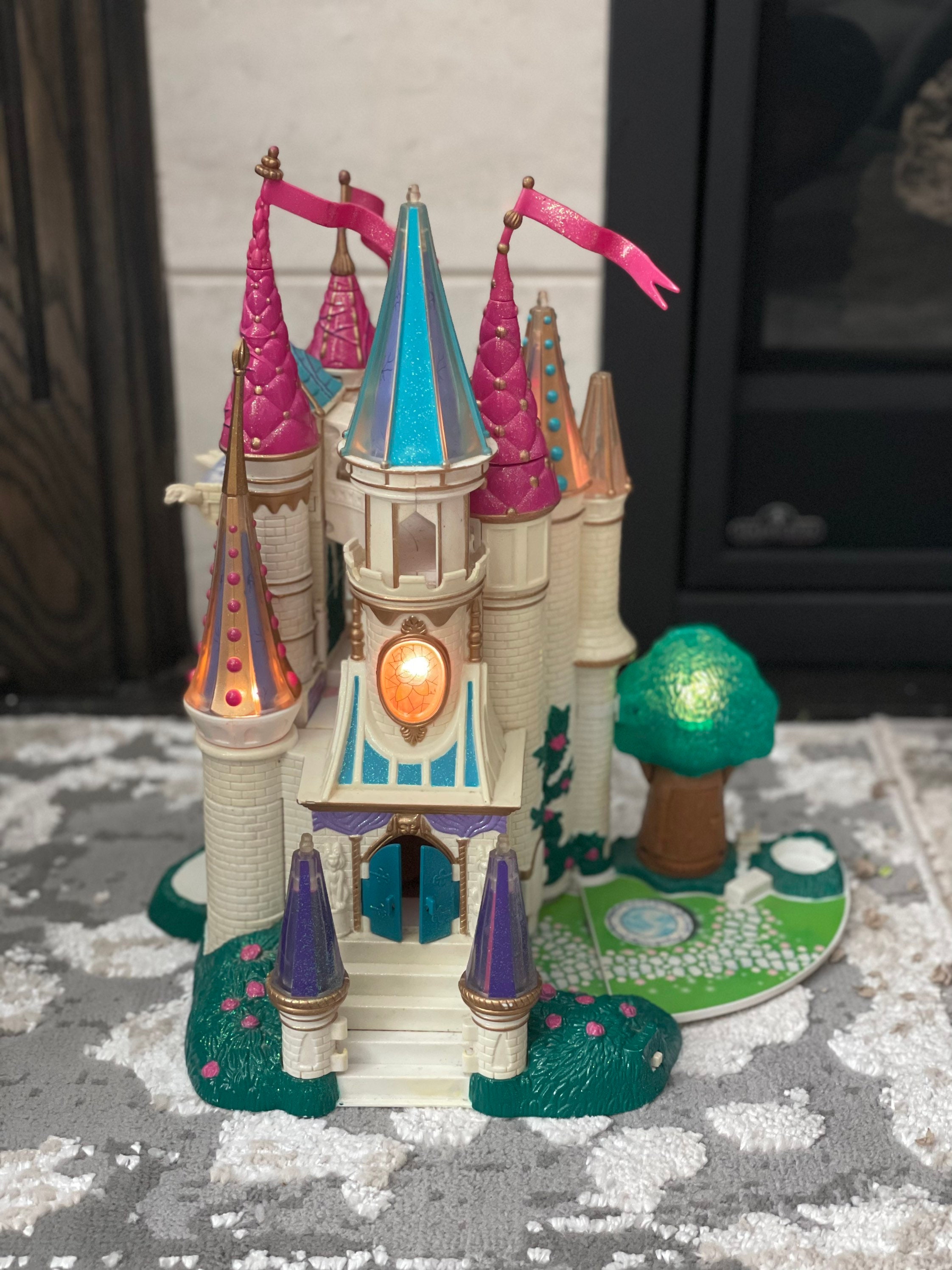 1998 trendmasters beauty and the beast castle sale