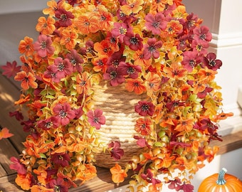 Flores artificiales colgantes de crisantemos de otoño: Margaritas de seda resistentes a los rayos UV - 2 unidades