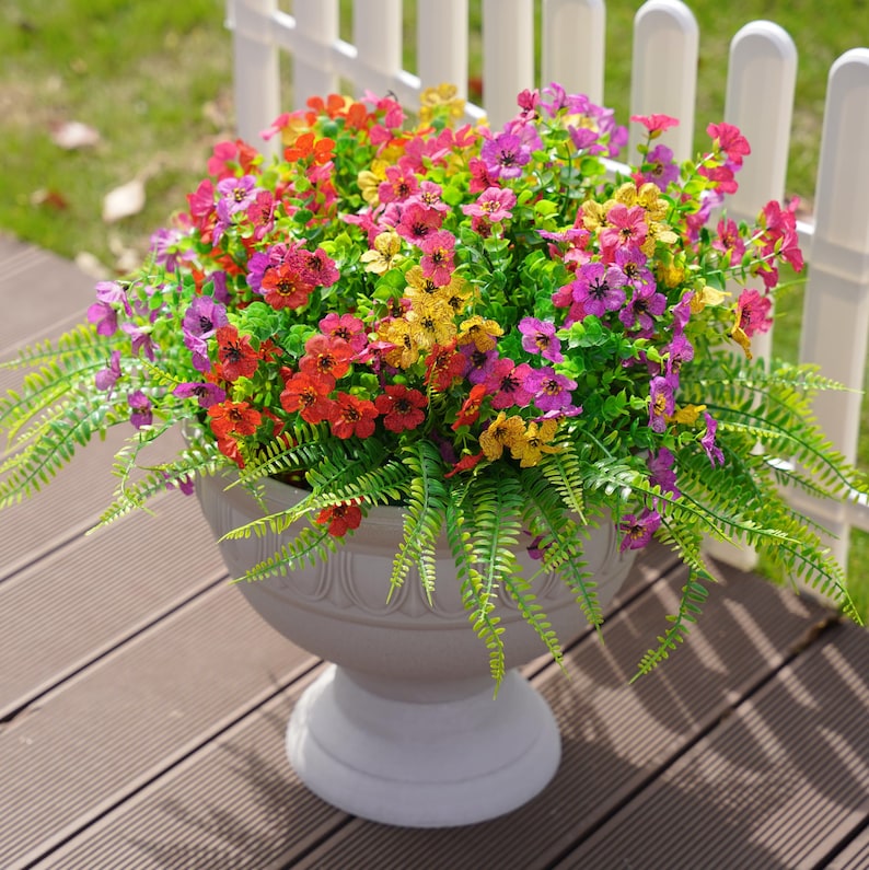 Artificial Faux Outdoor Plants Flowers for Spring Summer Decoration, 12 Bundles Fake Silk Mixed Daisy UV Resistant for Outside Planter Porch 14PCS daisy+ferns