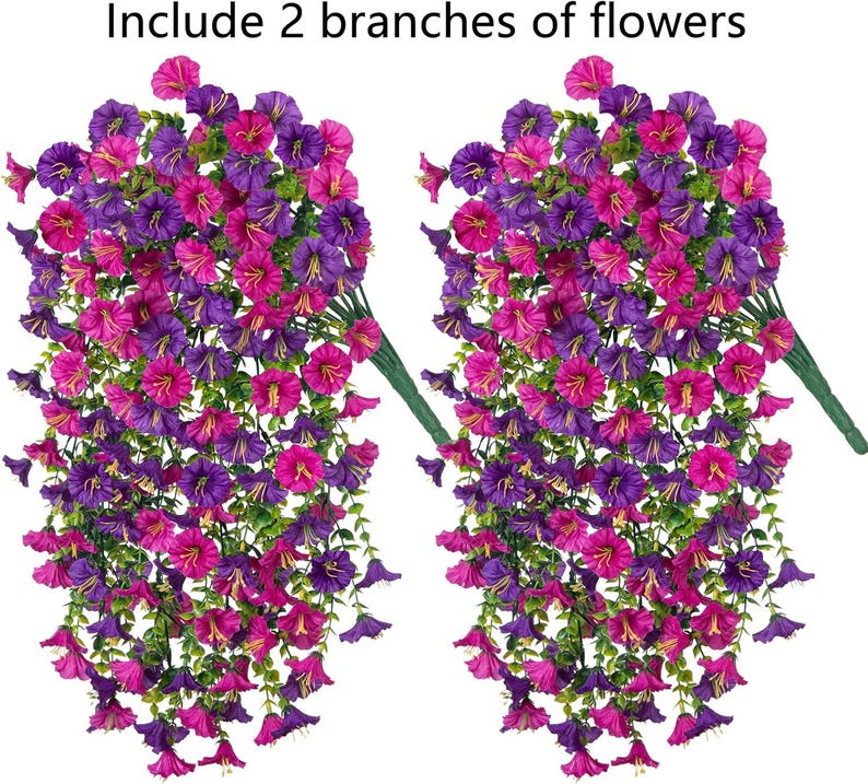 Pu&ograve; includere: Due rami di fiori artificiali con un mix di fiori viola e rosa. I fiori hanno un design a cascata, con steli e foglie verdi. Il testo "Include 2 branches of flowers" &egrave; in alto.