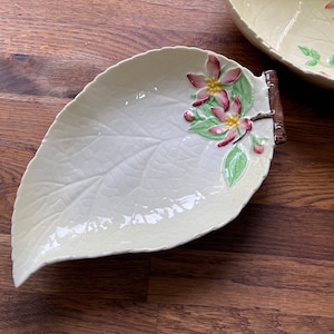 Vintage 1930&#39;s Carlton Ware Apple Blossom Flowers Bowl and Dish