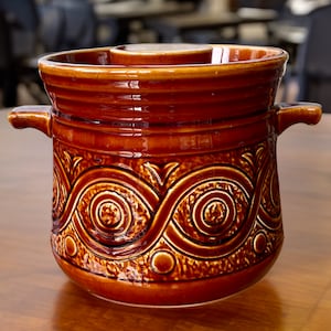 Vintage Ellgreave Saxony Pottery mid brown rust tones Ceramic Pot with Lid