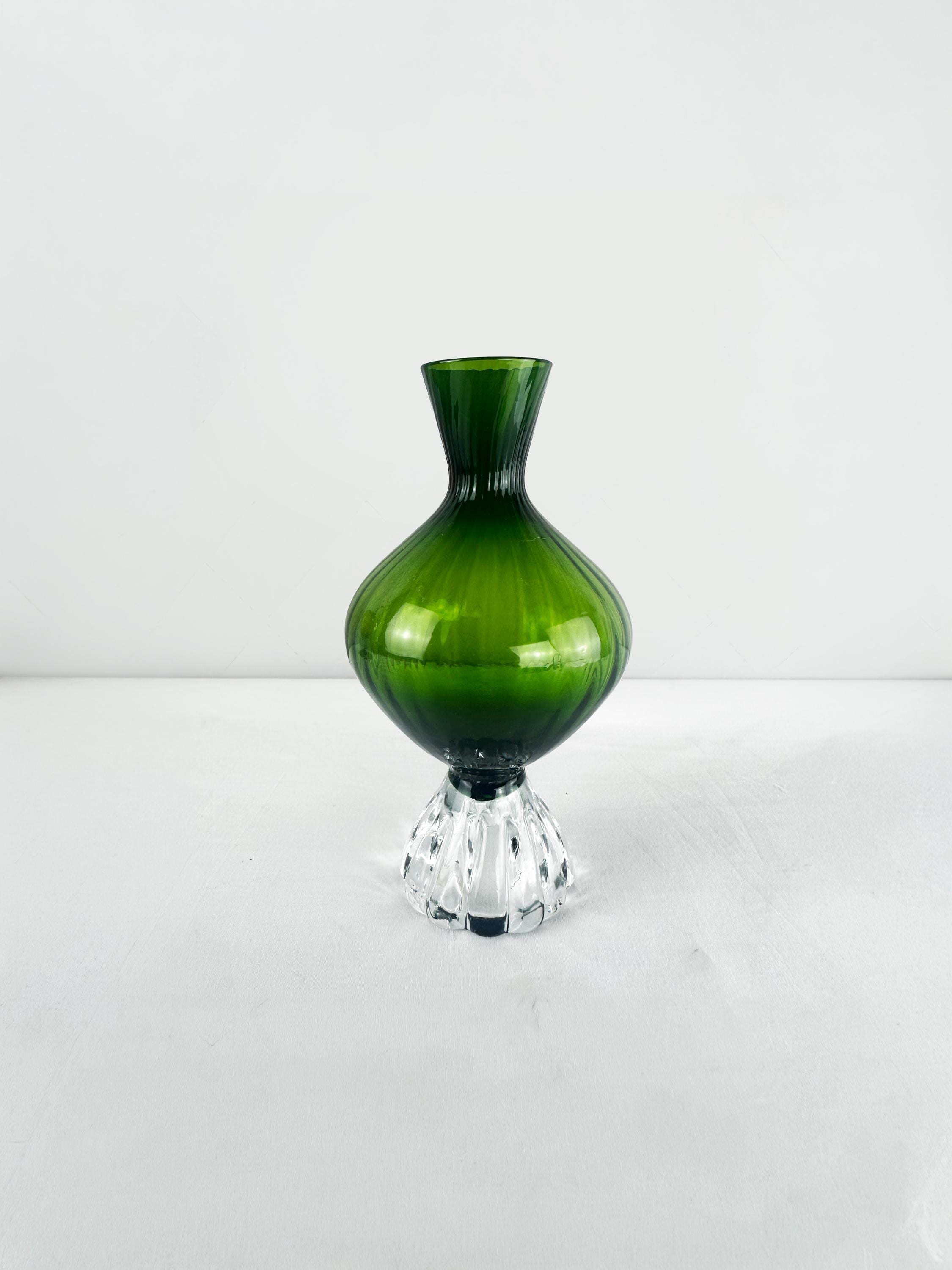 Green Vase Glass Scandinavian Vintage - Etsy - Page 6
