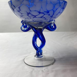 ポーランド製のガラスア-ト