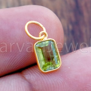 AA Peridot Charm, 18k Solid Gold Charm, Natural Peridot Charm, Gold Charm, Charm Pendant, Charm Necklace, Handmade Gold Charm, Gift for Her