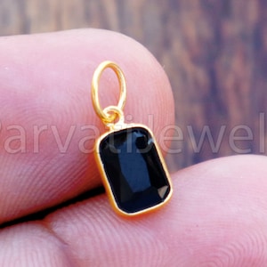 AA Black Onyx Charm, 18k Solid Gold Charm, Natural Black Onyx Charm, Gold Pendant, Charm Pendant, Gold Charm Necklace, Handmade Gold Charm,