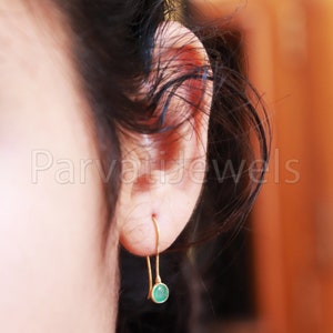 Natural Emerald Earring, Emerald Dangle Earring, 18K Gold Earring, Handmade Gold Earring, Minimalist Dangle Earring, Gift for her