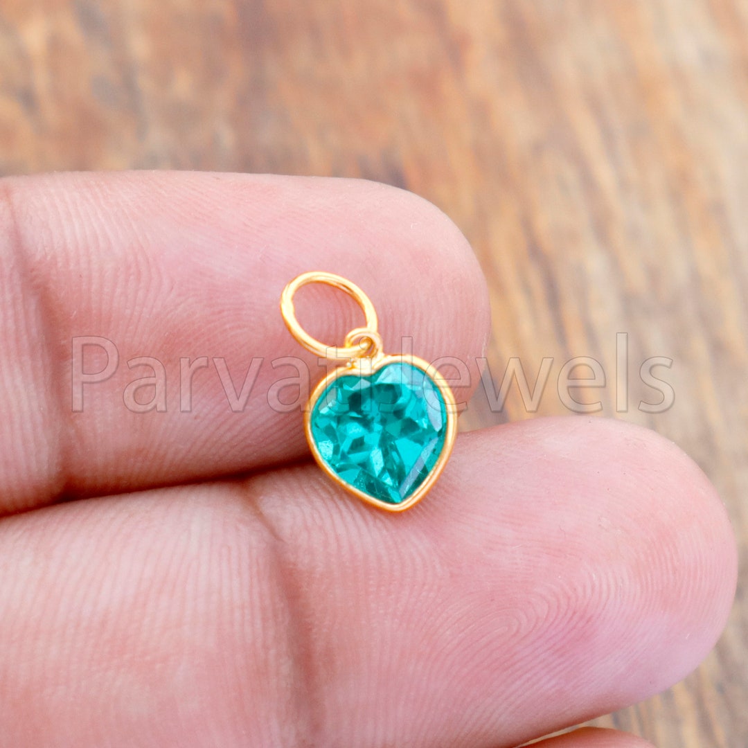 Heart Emerald Charm, 18k Solid Gold Charm, Lab Created Emerald Charm