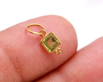 Natural Peridot Charm, 18k Solid Gold Charm, Peridot Charm, Gold Charm, Charm Pendant, Charm Necklace, Handmade Gold Charm, Gift for Her