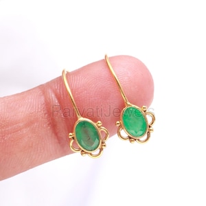 Natural Emerald Hoop Earring, Solid 18k Gold Earrings, Green Emerald Earring, May Birthstone Earring, Partywear Earring, Solid Gold Earrings