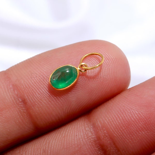 Emerald Charm, 18k Solid Gold Charm, Natural Emerald Charm, Gold Charm, Charm Pendant, Charm Necklace, Handmade Gold Charm, Gift For Her