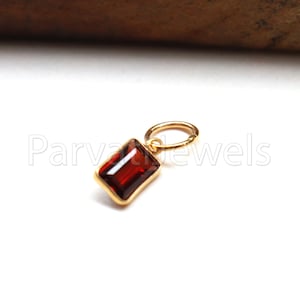 18k Solid Gold Garnet Charm Pendant, Natural Gemstone Handmade Jewelry