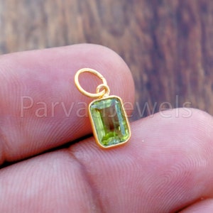 Peridot Charm, 18k Solid Gold Charm, Lab Created Peridot Charm, Gold Charm, Charm Pendant, Charm Necklace, Handmade Gold Charm, Gift for Her