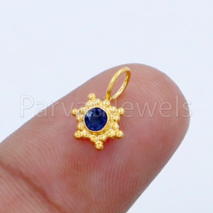 Natural Sapphire Charm, 18k Solid Gold Charm, Handmade Gold Charm, Designer Charm Pendant, Charms Necklace, Blue Sapphire Charm