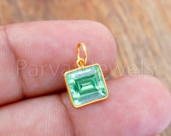 18k Solid Gold Peridot Charm Pendant, Handmade Gemstone Jewelry