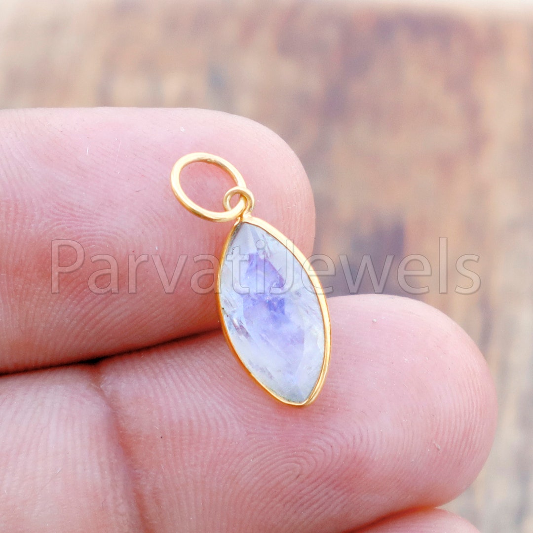 Rainbow Moonstone Charm, 18k Solid Gold Charm, Natural Moonstone Charm, Gold Charm, Charm