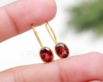 Handmade 18k Gold Red Garnet Dangle Earrings, 2.40 Carats