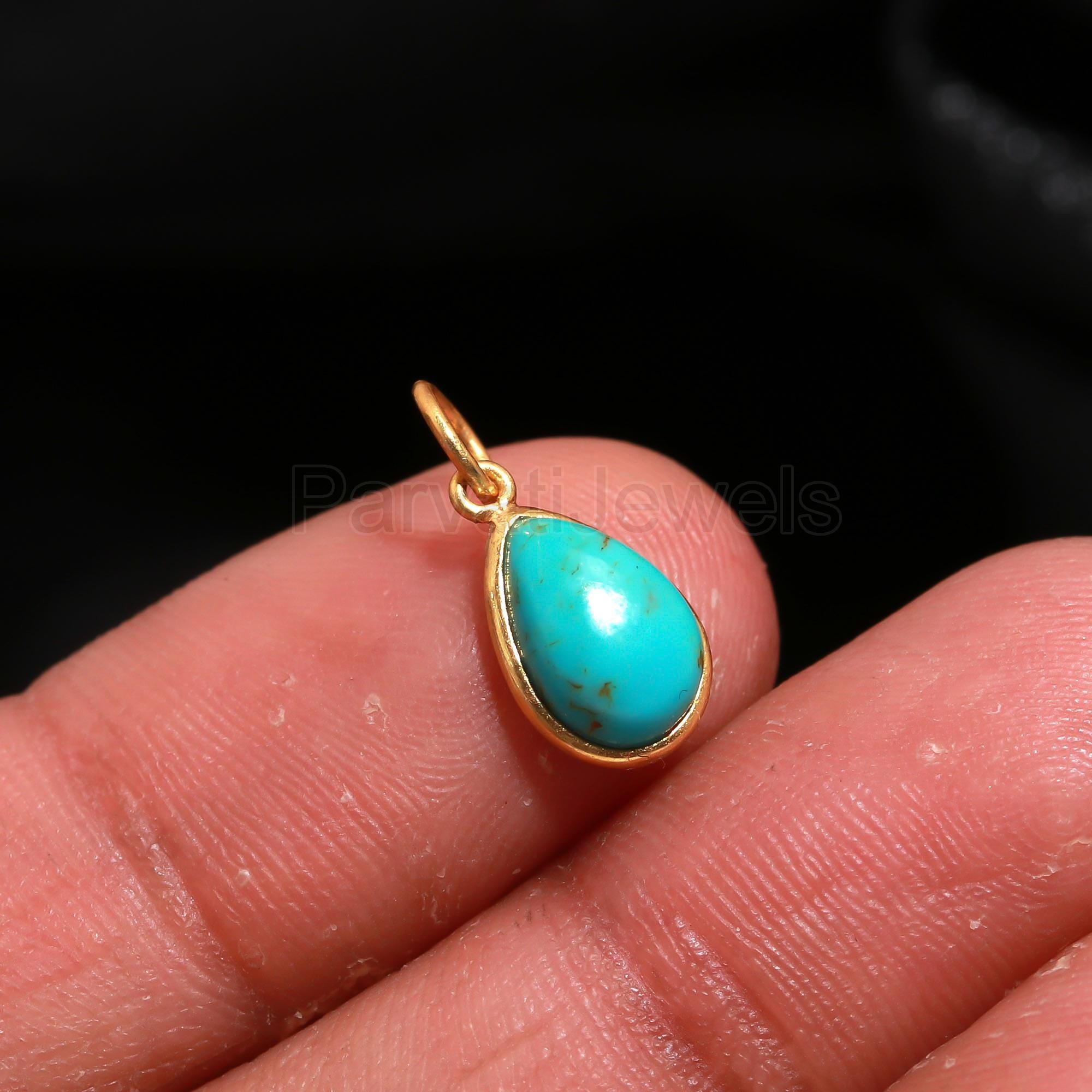 天然スリーピングビューティーターコイズ18Kゴールドチャーム