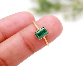 Lab Created Emerald Gold Ring, 18K Solid Gold Ring, Handmade Gold Ring, May Birthstone, Gift for her, Dainty Gold Ring, Emerald Gold Ring
