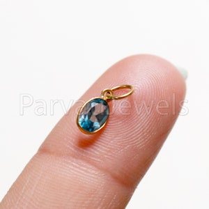 AA Blue Topaz Charm, 18k Solid Gold Charm, Topaz Charm, Gold Charm, Faceted Blue Topaz Charm, Handmade Gold Charm, Minimalist Pendant,