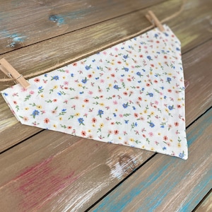 Small Flowers Dog Bandana, Over The Collar Dog Bandana, Traditional Tie, Scarf, Pet Accessories, Cat Bandana, Gift For Pets, Slip On Bandana