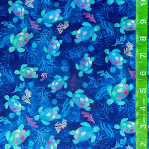 COTTON PRINT FABRIC - Sea Turtles Cotton Print Fabric by the yard - Quilting Fabric - Fabric by the Yard - Diy Craft Fabric - Craft Supply