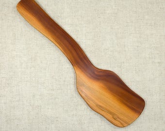 Wooden wavy spanking paddle 13 "for adults
