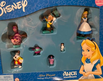 Vintage discontinued Disney Alice in Wonderland Alice Playset made by Applause 1990's