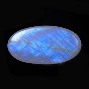 AAA Quality Rainbow Moonstone Cabochon Gemstone, Natural Blue Flashy Rainbow Moonstone Loose Gemstone, June Birthstone, Size 30X16X8mm 28Cts