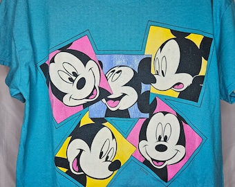 Vintage Disney Mickey Mouse Tee Size Medium