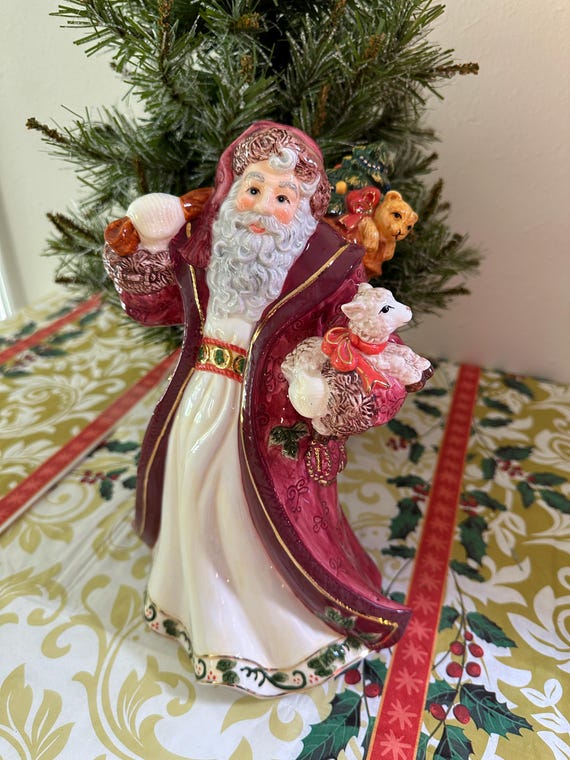 Vintage O'Well Porcelain Santa Figurine: Hand-Painted Heritage Collection Vintage O'Well Porcelain Santa Figurine: Hand-Painted Heritage Collection
