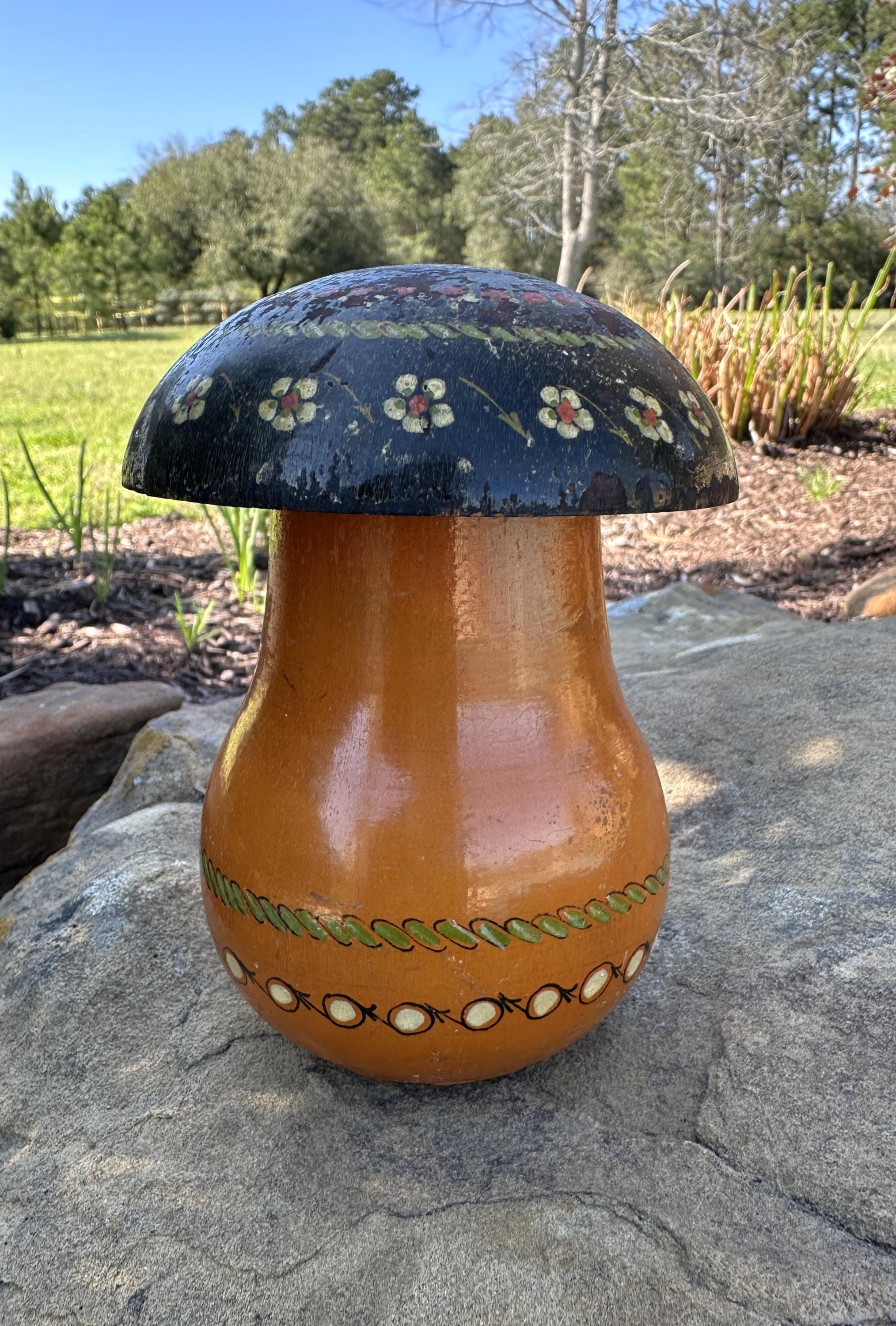 俵壺 ガラスケース付き Vintage Wooden Mushroom Shaped Box