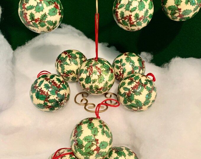 Vintage Paper Mache Christmas Ornaments/antique Holly Leaves Berries Ornaments/decoupage Paper