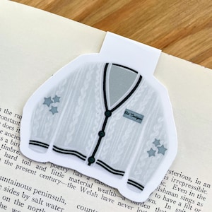 Cardigan sweater bookmark