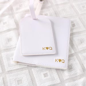 Personalized Leather Passport Holder & Personalized Luggage Tag, Bridesmaid Gifts, Honeymoon gift, Travel Set, Bride, Gifts For Her