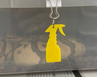 10 Yellow Cleaning Tags
