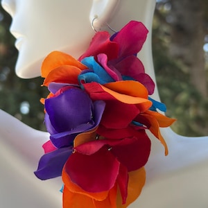 Duże kolczyki Carnaval Flower: odważne kolczyki w stylu karaibskiej parady, kolorowe kolczyki z wyrazistym wzorem, kolczyki wakacyjne, kolczyki z wyrazistym wzorem