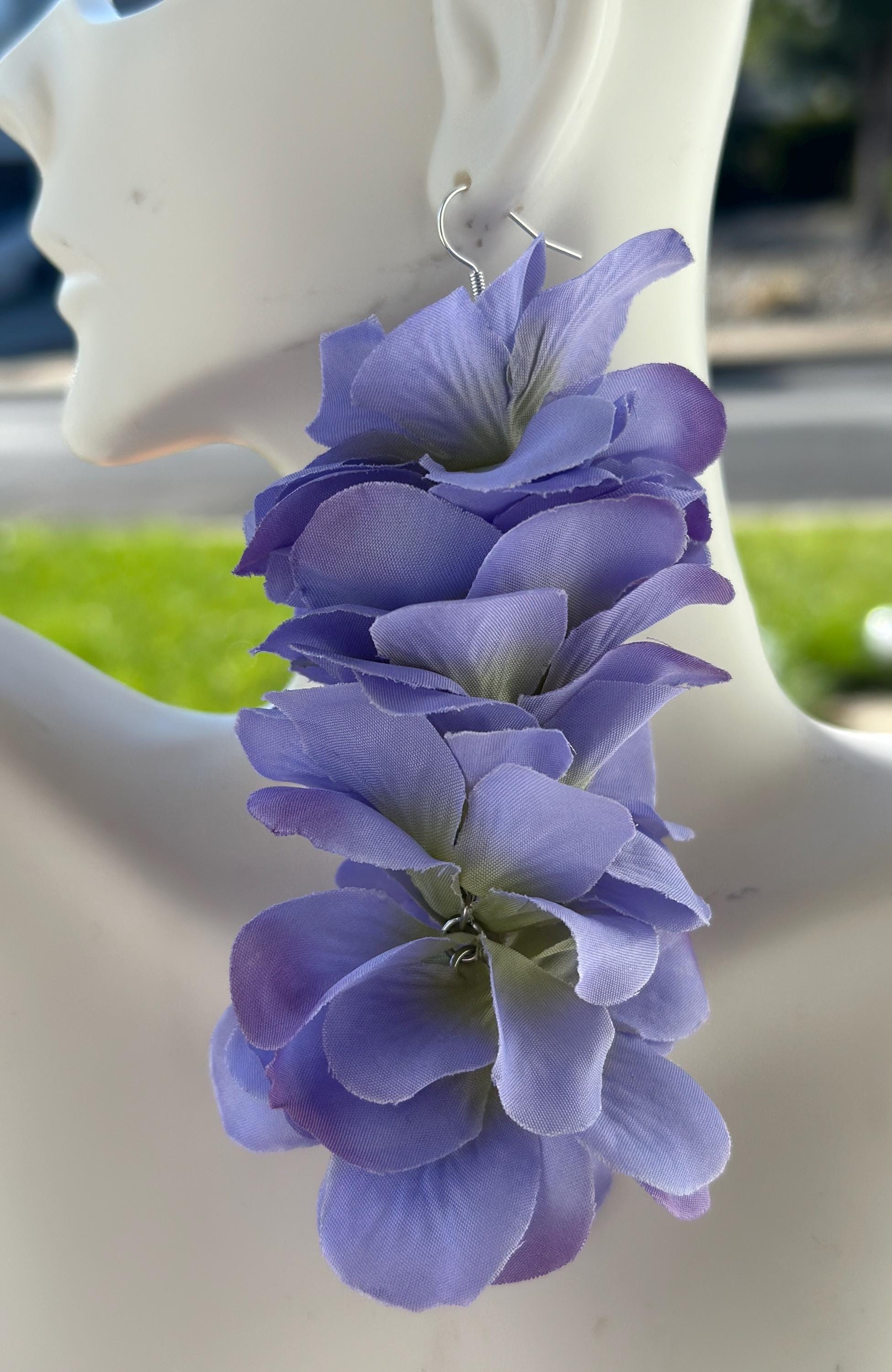Light Purple Bloom Statement Earrings, Unique Fashion  display picture 1