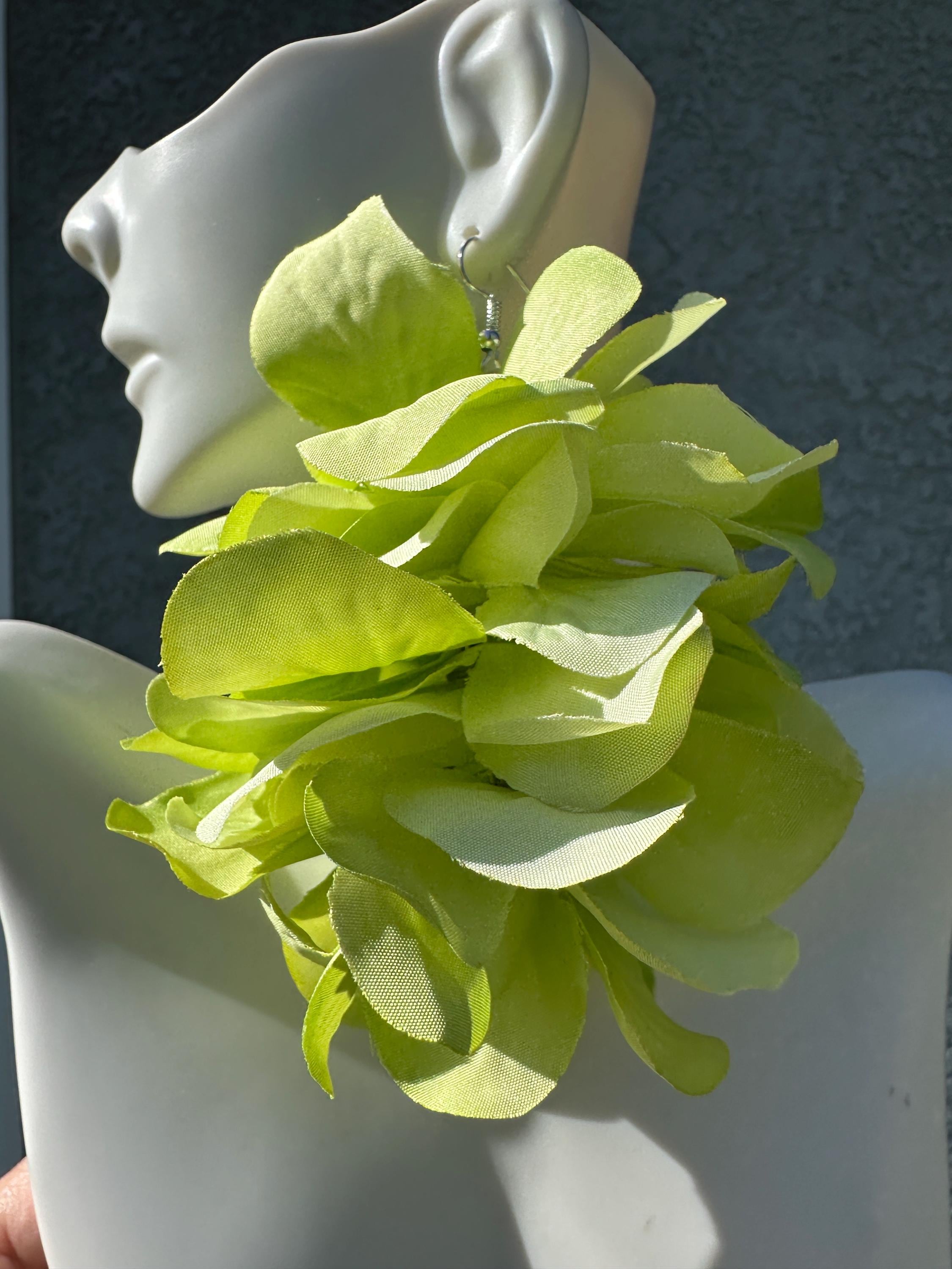 Green Floral Statement Earrings - Etsy display picture 3